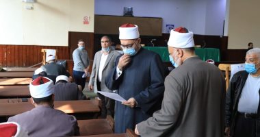 "البحوث الإسلامية" يعقد اختبارات تحريرية للوعاظ لاختيار الكفاءات قبل الترقية
