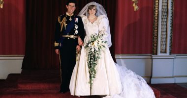 تفاصيل لا تعرفها عن فستان زفاف الأميرة ديانا..ضم 10 آلاف لؤلؤة و750 قدم تول