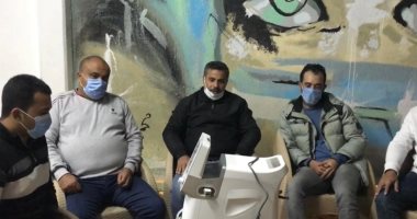 شباب متطوعون يتسابقون لتوفير أجهزة أكسجين لمرضى كورونا بشمال سيناء.. فيديو