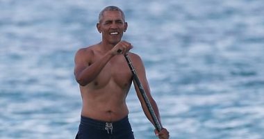 السعودية نيوز | 
                                            باراك أوباما يستمتع بـ"ركوب الأمواج" على شاطئ هاواى × 8 صور
                                        