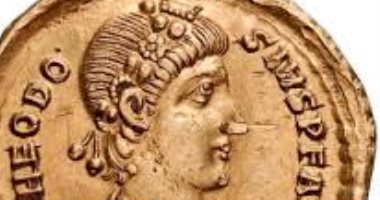س و ج .. ثيودوسيوس الأول إمبراطور رومانى اضطهد الوثنية وانتصر لـ المسيحية؟ 