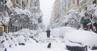إغلاق 20 مدرسة فى إسبانيا بسبب العواصف الثلجية