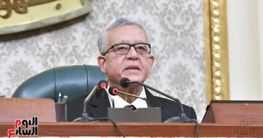 رئيس المحكمة الدستورية البحرينى يهنئ رئيس مجلس النواب بتولى منصبه