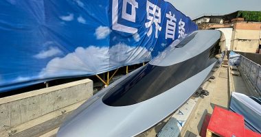 "جاى فى السريع".. الصين تكشف عن قطار "طلقة" المصمم للمناخ شديدة البرودة
