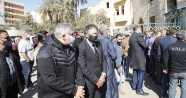 تشييع جثمان أحمد الحكيم نائب رئيس قضايا الدولة إلى مثواه الأخير 