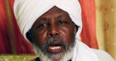 وفاة الروائي السوداني إبراهيم اسحق.. تعرّف على أبرز مؤلفاته 