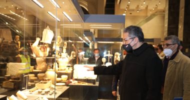 وزير السياحة والآثار يتفقد اللمسات النهائية لمتحف عواصم مصر تمهيدا لافتتاحه