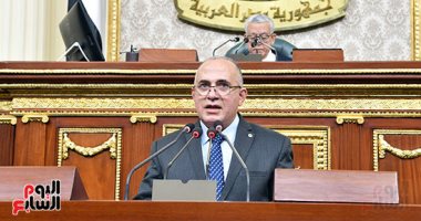 وزير الرى: الدولة المصرية لن تقبل بحدوث أزمة مائية أو باتفاق أحادى غير قانونى