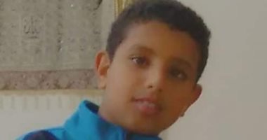 محافظ شمال سيناء يقدم واجب العزاء فى وفاة طفل صعقا بالكهرباء.. صور