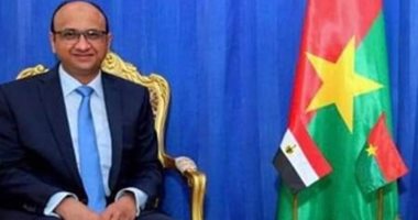 سفير مصر ببوركينا فاسو يبحث استكمال هياكل اللجنة البرلمانية لدول الساحل