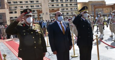 محافظ أسوان يهنئ الرئيس السيسى بعيد الشرطة وذكرى ثورة 25 يناير