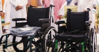 عربات كهربائية جديدة لخدمة كبار السن وذوى الإعاقة بالمسجد الحرام.. صور