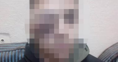 الحكومة تستجيب لاستغاثة أب لعلاج ابنه بسبب معاناته من "ورم حميد بالعين"