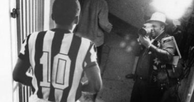 بيليه يواسى جماهير سانتوس بعد خسارة كأس ليبرتادورس: القلب مكسور ولكن المستقبل لنا