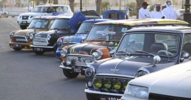 أوتو زمان.. مهرجان السيارات الكلاسيكية يزين شوارع الإمارات