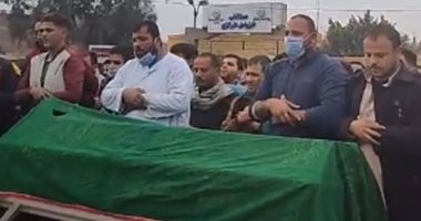 جنازة طالب الشرقية الغارق منذ 30 يوما.. رحلة معاناةحتى انتشال الجثة.. فيديو