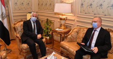 رئيس خارجية النواب وسفير روسيا يبحثان العلاقات البرلمانية المصرية الروسية