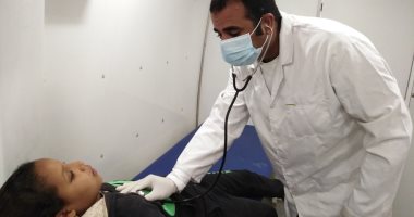 "صحة أسوان" تنظم قافلة طبية للكشف على 3626 مواطنا بالمجان