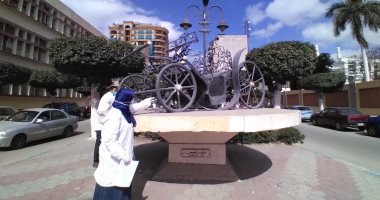 وزير السياحة والآثار يتابع حملة تنظيف وصيانة التماثيل بالميادين العامة