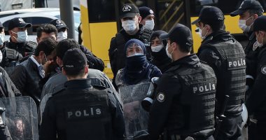 صور.. الشرطة التركية تعتقل 718 كرديا من أنحاء البلاد