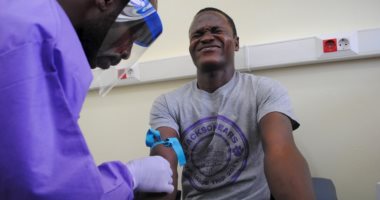 الصحة العالمية تطالب بمزيد من اللقاحات لاستمرار مكافحة وباء إيبولا