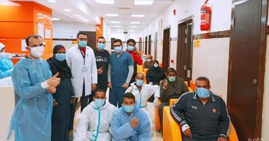 مستشفى العديسات للعزل تحتفل بخروج 10 حالات تعافى من كورونا