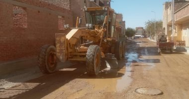 رصف وتطوير شوارع مدينة القصير الرئيسية والفرعية بالبحر الأحمر