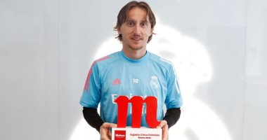 مودريتش يوجه رسالة لجماهير ريال مدريد بعد فوزه بجائزة لاعب الشهر
