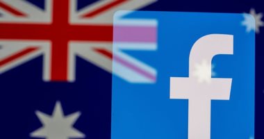 جارديان: فيس بوك يصل لاتفاق مع "نيوز كورب" بشأن الدفع مقابل المحتوى بأستراليا