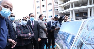 وزيرة الصحة تتفقد الإنشاءات بمستشفى التل الكبير بتكلفة 534 مليون جنيه.. صور