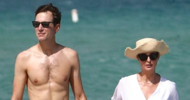 إيفانكا ترامب وجاريد كوشنر يستمتعان بنزهة رومانسية على أحد شواطئ ميامى.. صور