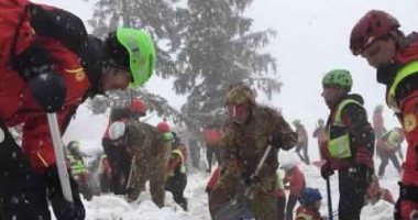 العثور على 4 جثث مفقودة لمتنزهين فى انهيار جليدى بإيطاليا