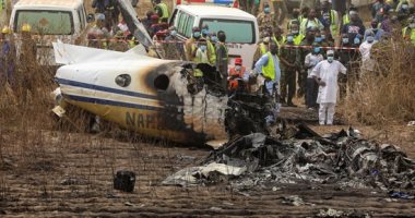 مصرع 3 أشخاص إثر تحطم طائرة ركاب تنزانية