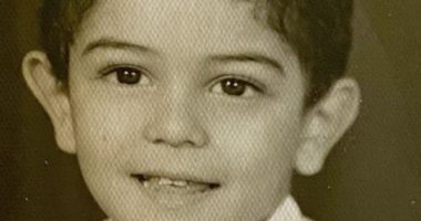 شاهد صور آسر ياسين فى مرحلة الطفولة احتفالا بعيد ميلاده
