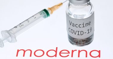  شركة موديرنا تطور جرعة جديدة معززة للقاحها ضد السلالات المتحورة من كورونا 