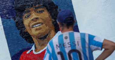 فيفا يخطئ فى تاريخ أول مباراة لـ مارادونا مع منتخب الأرجنتين والجماهير تصحح