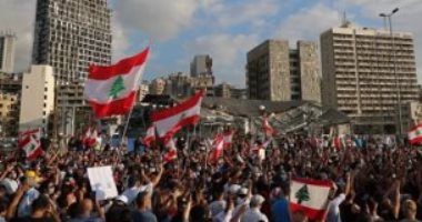 الوكالة الوطنية لإعلام لبنان: المحتجون افترشوا الأرض فى ساحة الشهداء 