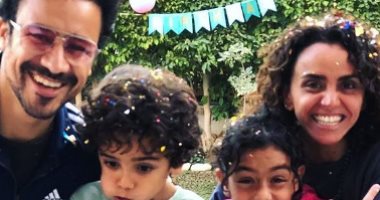 أحمد داوود وزوجته علا رشدى يحتفلان بعيد ميلاده ابنهما