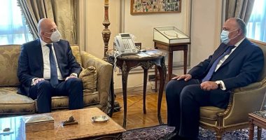 وزير الخارجية لنظيره اليونانى: مصر تتطلع لسرعة تدشين تعاون مشترك بمجال الطاقة