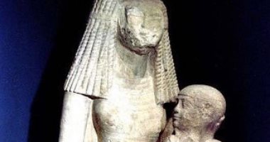 اختيار تمثال "مرضعة" الملك توت عنخ أمون قطعة شهر مارس بالمتحف المصرى