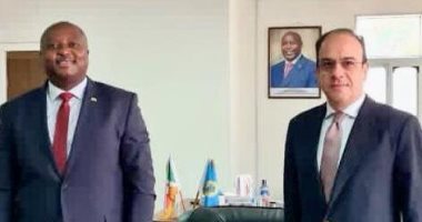 وزير خارجية بوروندى يبحث مع سفير مصر ترسيخ أطر التعاون الثنائى بين البلدين