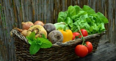تناول الأطعمة النباتية الصحية يقلل خطر الإصابة بالسكتة الدماغية بنسبة 10٪.. دراسة توضح