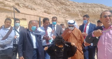 سفير الإمارات يزور منطقة تل العمارنة الأثرية بالمنيا.. فيديو وصور