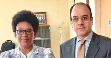 وزيرة الصناعة البوروندية تعرب عن تطلع بلادها للاستفادة من الخبرات المصرية