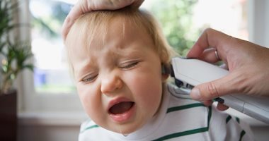 عند الاطفال الاذن التهاب امراض الاذن