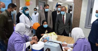 محافظ الإسماعيلية يشهد انطلاق الحملة القومية للتطعيم ضد شلل الأطفال.. صور