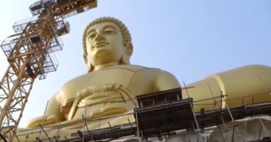 بناء تمثال ذهبى عملاق لـ"بوذا" ارتفاعه 69 مترًا فى بانكوك بتكلفة 16 مليون دولار