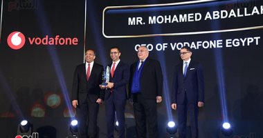 احتفالية bt100 تكرم محمد عبد الله الرئيس التنفيذي لشركة فودافون مصر
