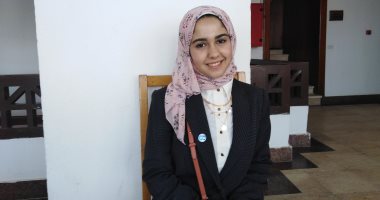 طالبة بدمياط تقدم بحثا عن توليد الكهرباء النظيفة من الطاقة الجيوحرارية