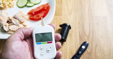 5 إرشادات يجب على مرضى السكرى من النوع الثانى اتباعها حال العمل من المنزل